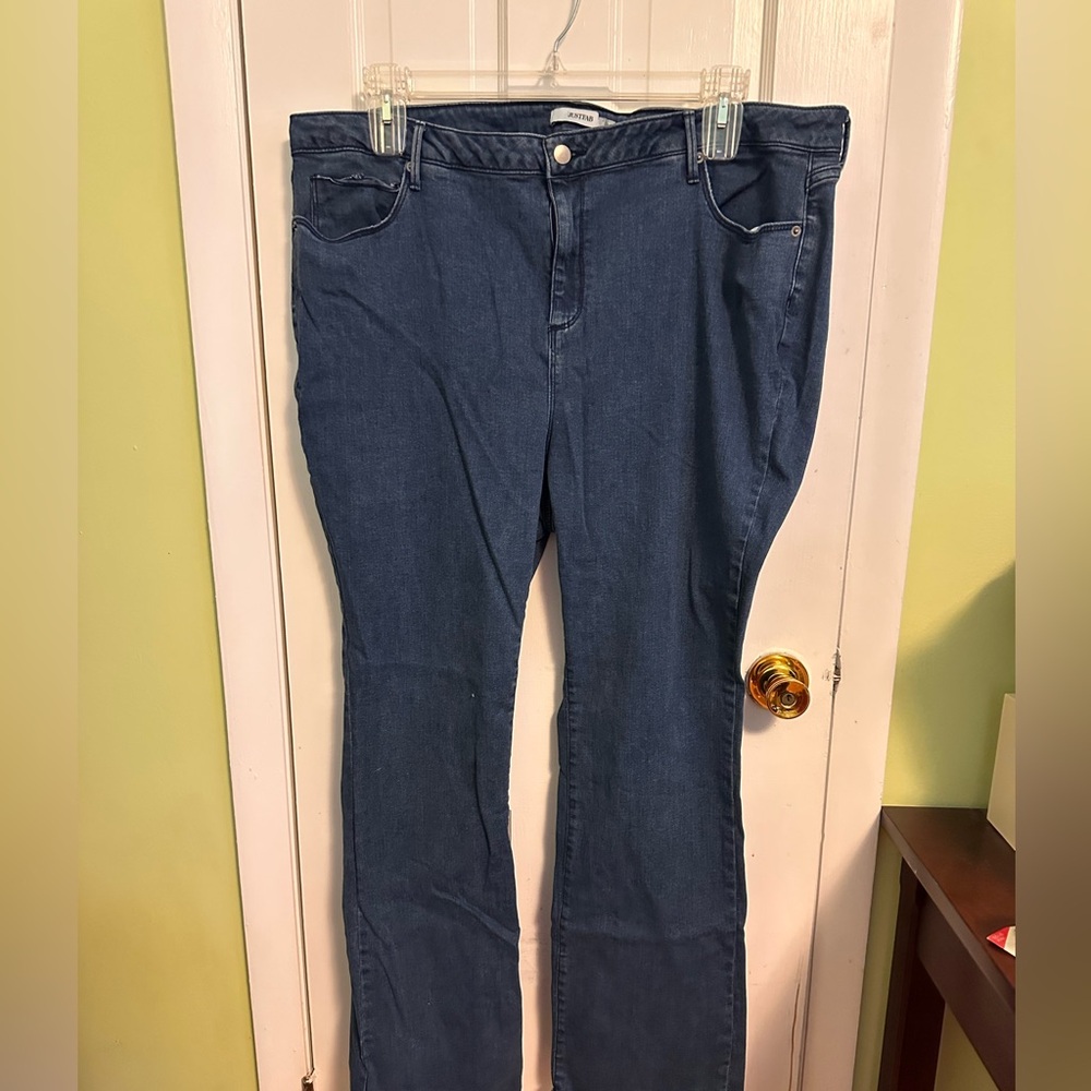 JustFab Classic Blue Jeans